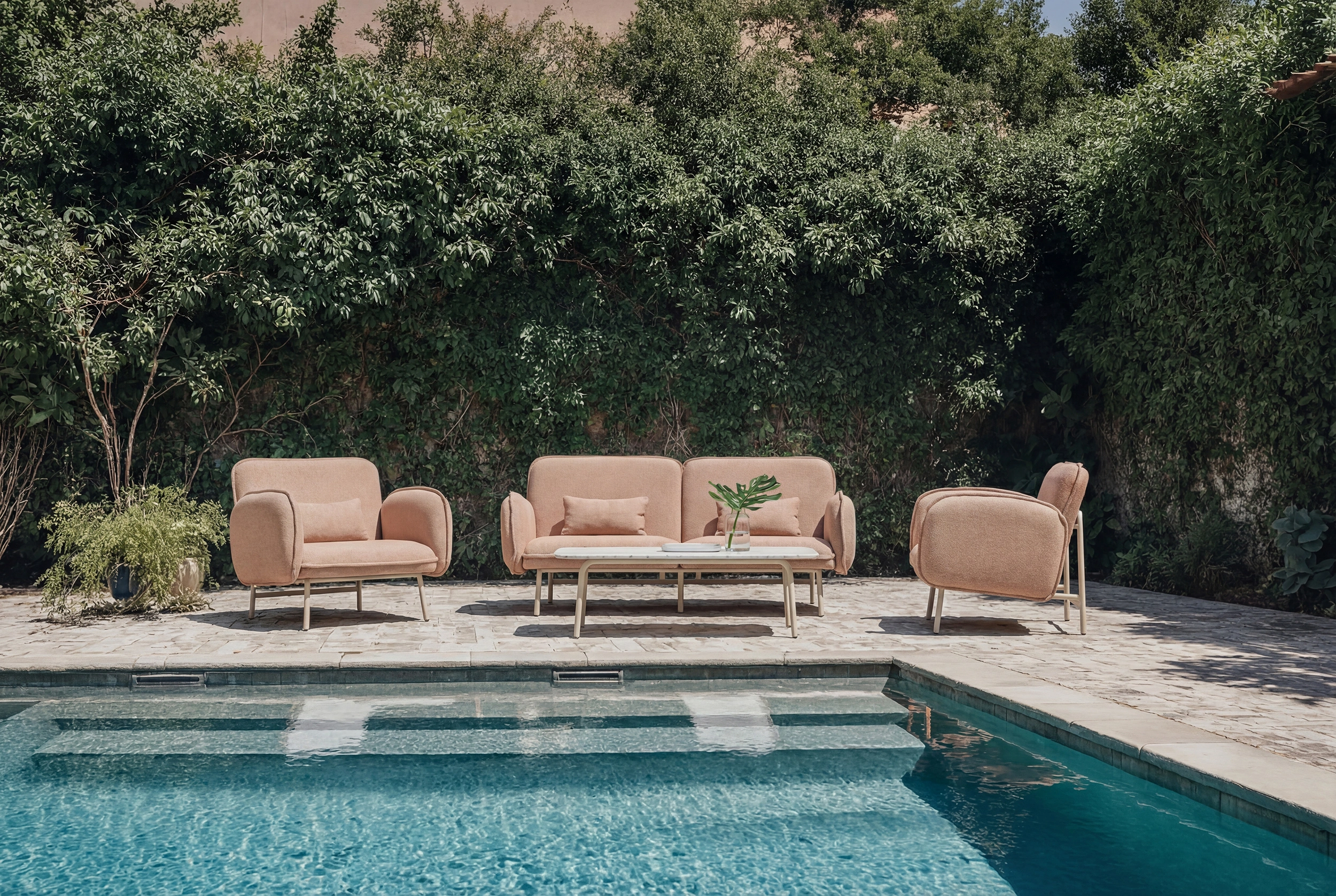 LAZUR escena _03 1 _low-1772458859392